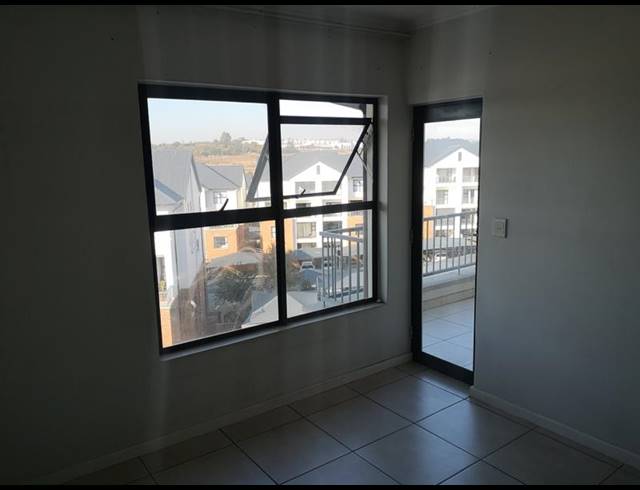 1 BEDROOM PROPERTY TO RENT IN OLIVEDALE